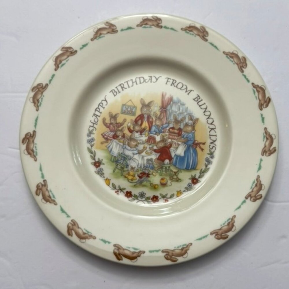 VTG ROYAL DOULTON 8" BUNNYKINS HAPPY BIRTHDAY PLATE- Mint Cond. Displayed Only